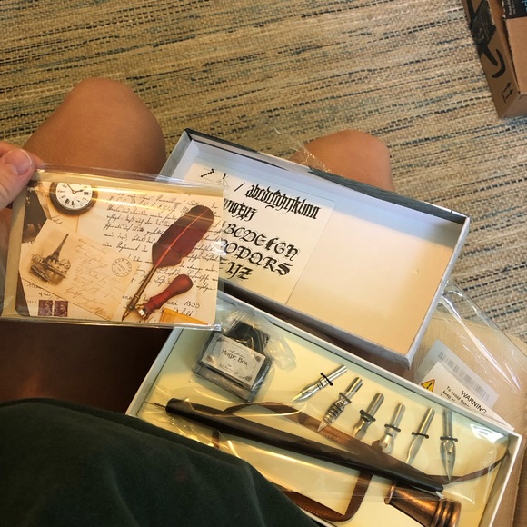 Pen & Ink Set 6 Nibs & Black Ink Caligraphy Art Pens - Picture 2 of 3